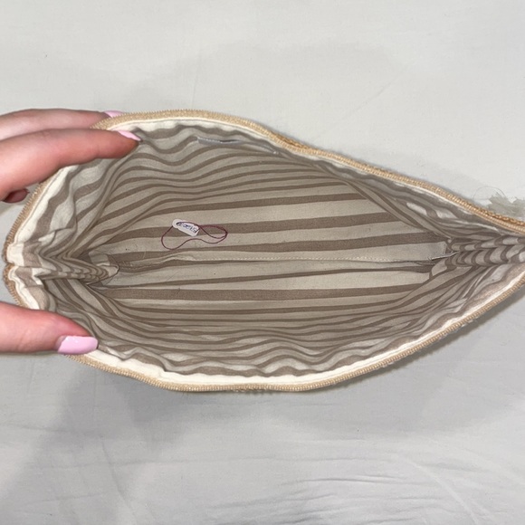 Star Mela crochet raffia clutch - Picture 5 of 5